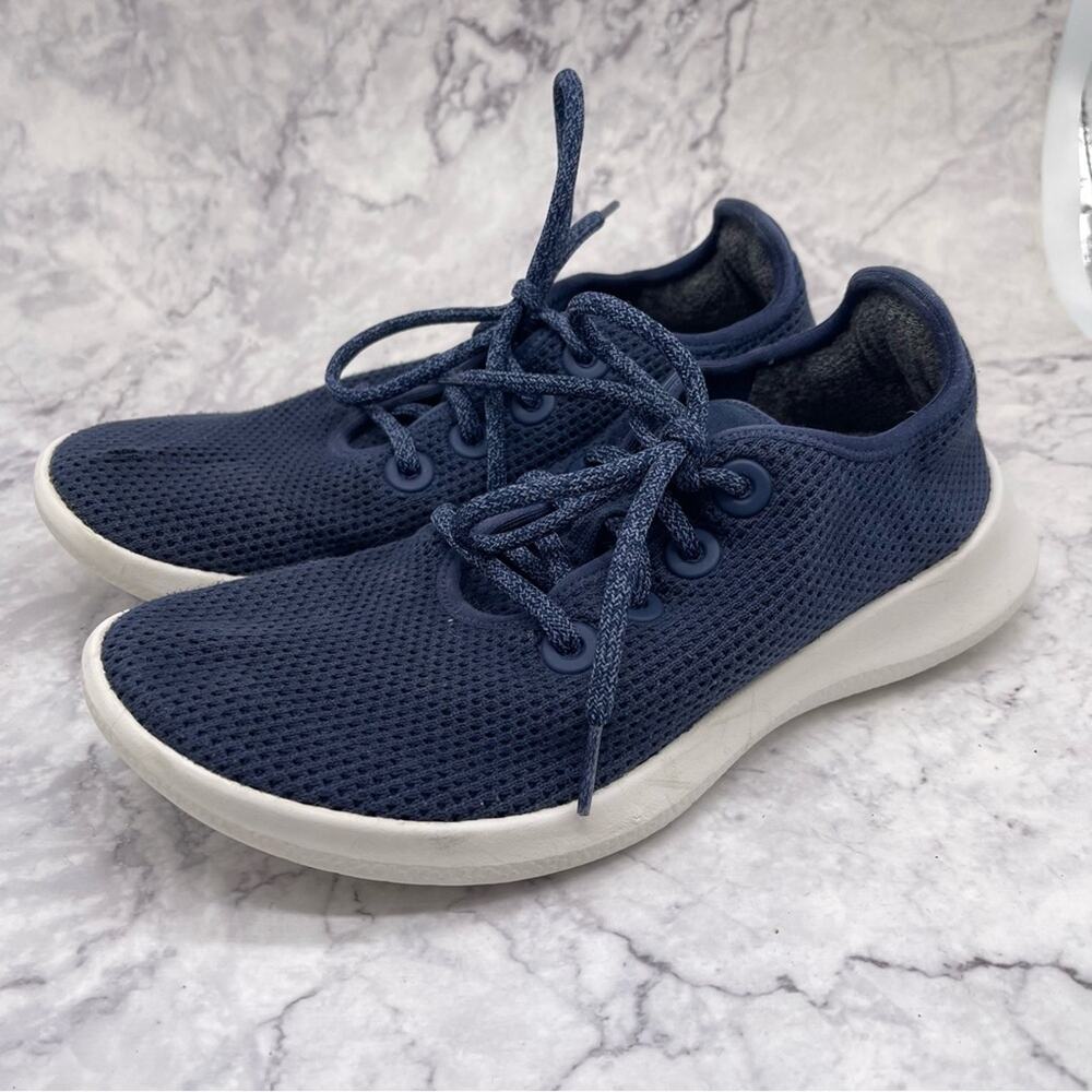 Allbirds Tree Runners, Women's Navy Sneakers. Size 9. Good used condition!